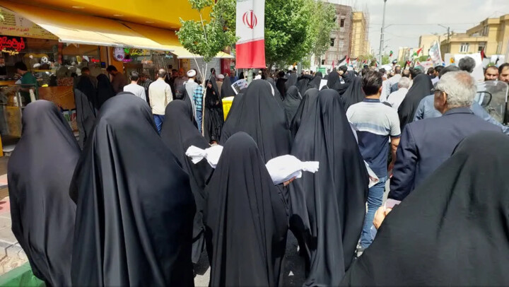 راهپیمایی جمعه های خشم در قم برگزار شد