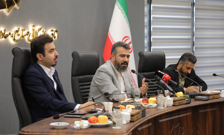 نشست خبری محمد ایرانی رئیس اتاق بازرگانی قم