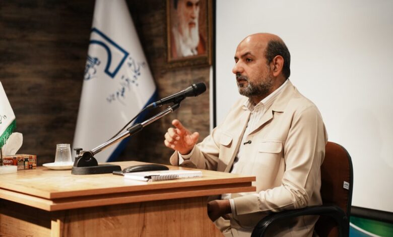 دکتر شهاب اسفندیاری رئیس دانشگاه صدا و سیما