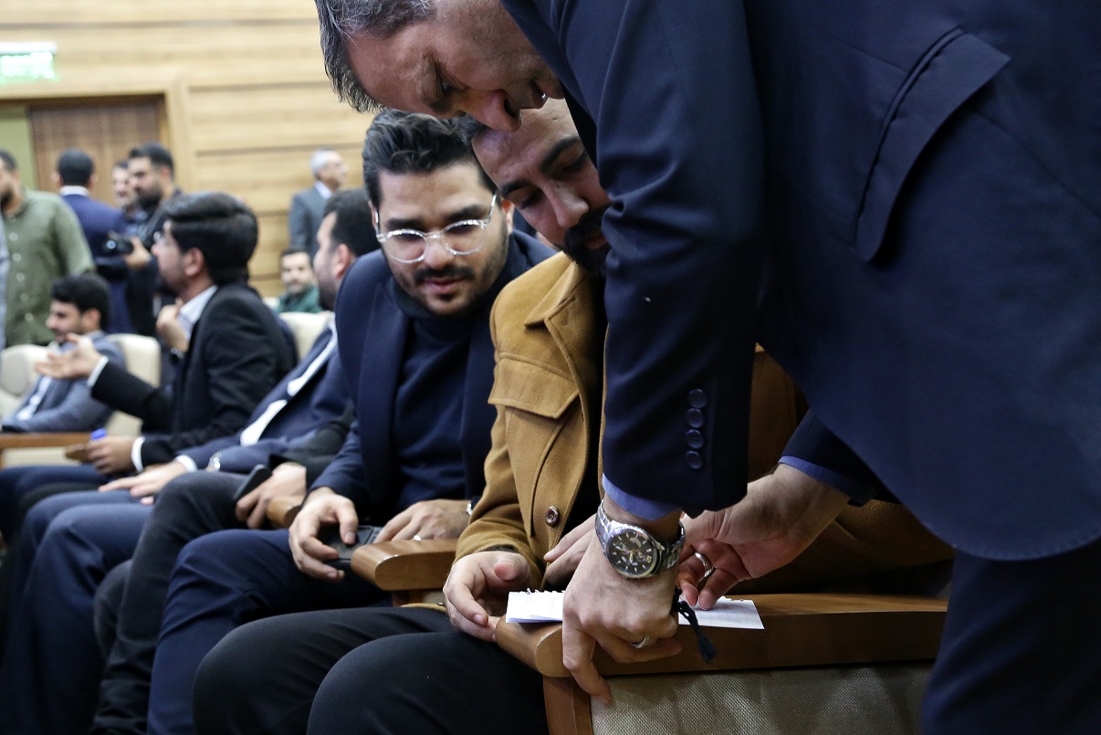 گزارش تصویری دومین نشست خبری دکتر قالیباف رئیس مجلس + زهرا سادات صحفی