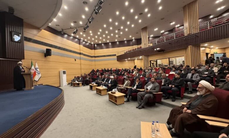 تجلیل از پژوهشگران و فناوران برگزیده استان قم