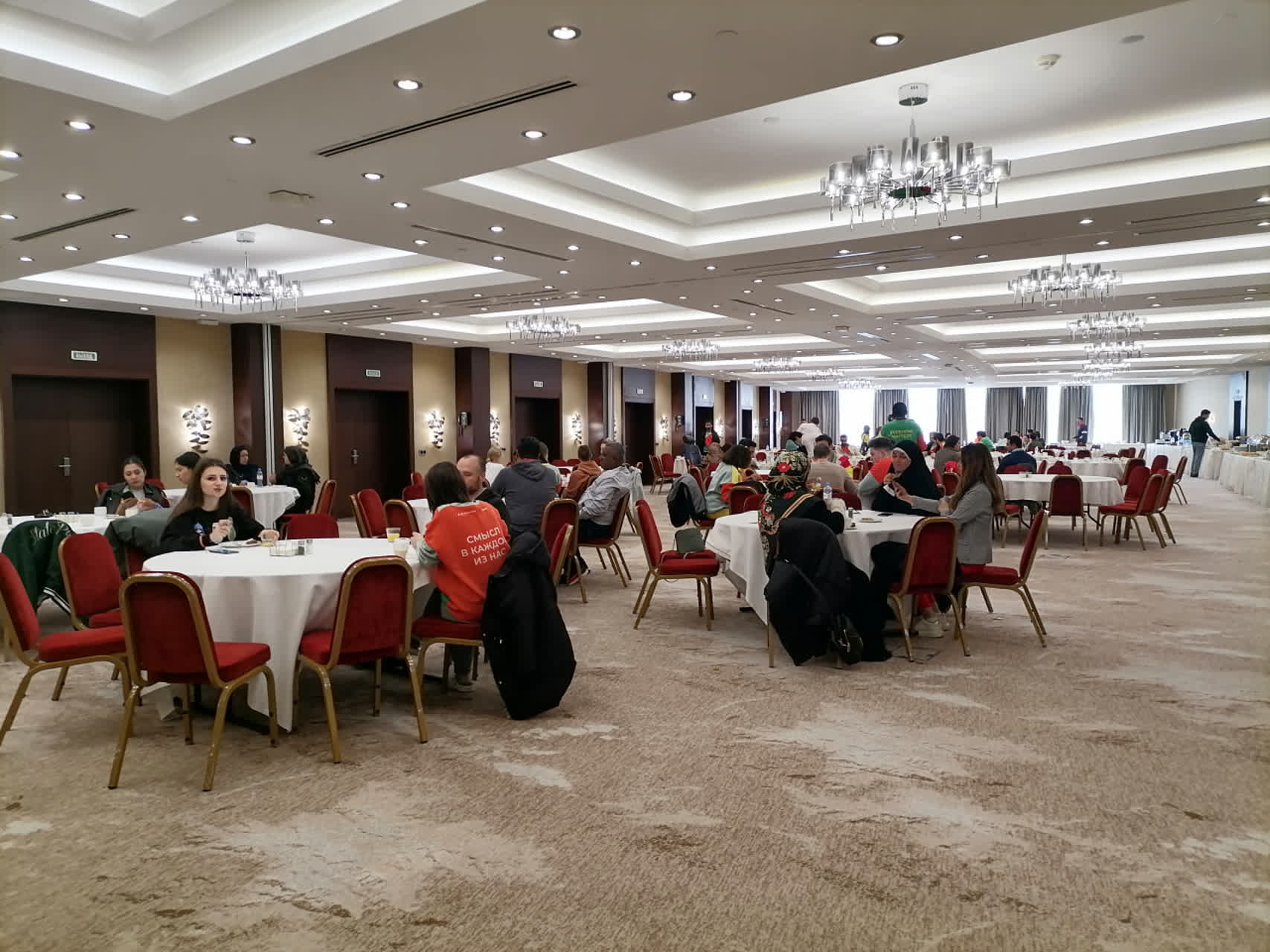 صبحانه در گردهمایی رهبران جوان جهان